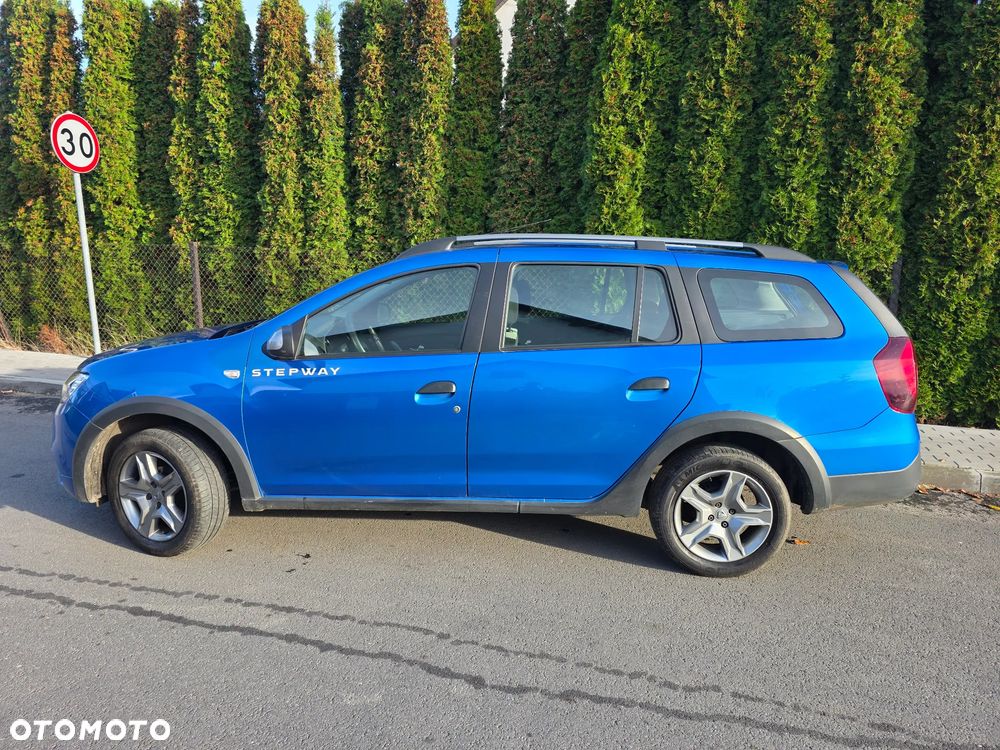 Dacia Logan TCe 90 (S&S) Stepway - 7