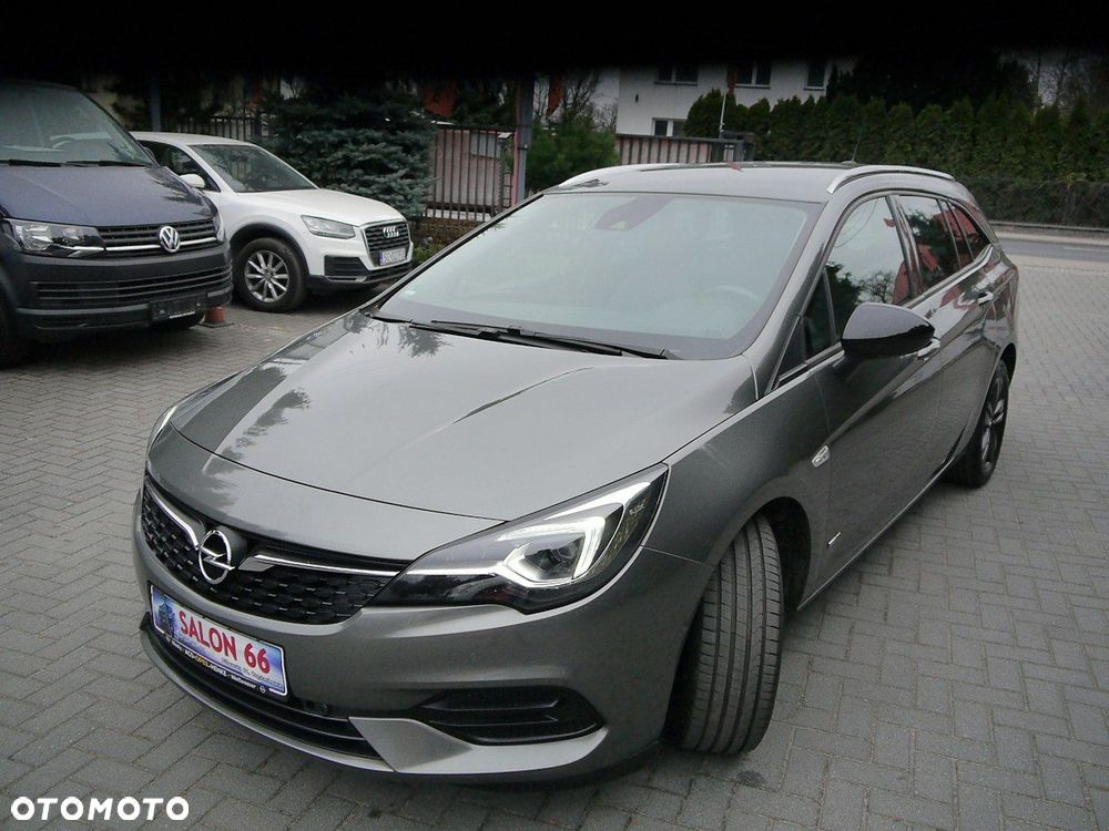 Opel Astra 1.2 T Elegance S&S - 9