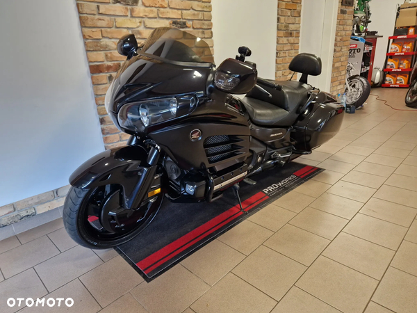 Honda GL