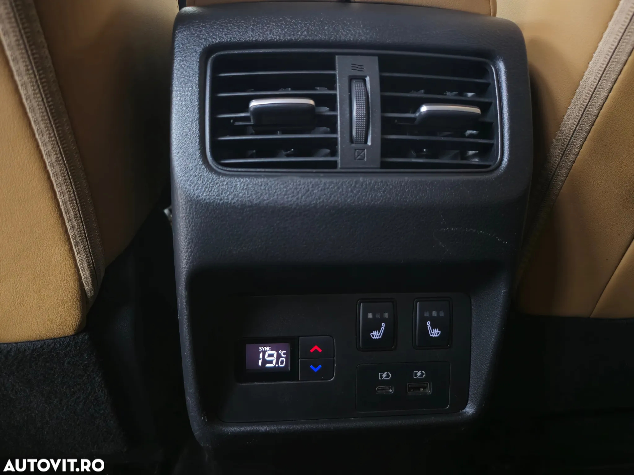 Nissan X-Trail - 10
