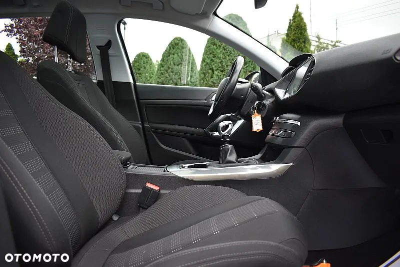 Peugeot 308 SW 2.0 Blue HDi Allure S&S - 7
