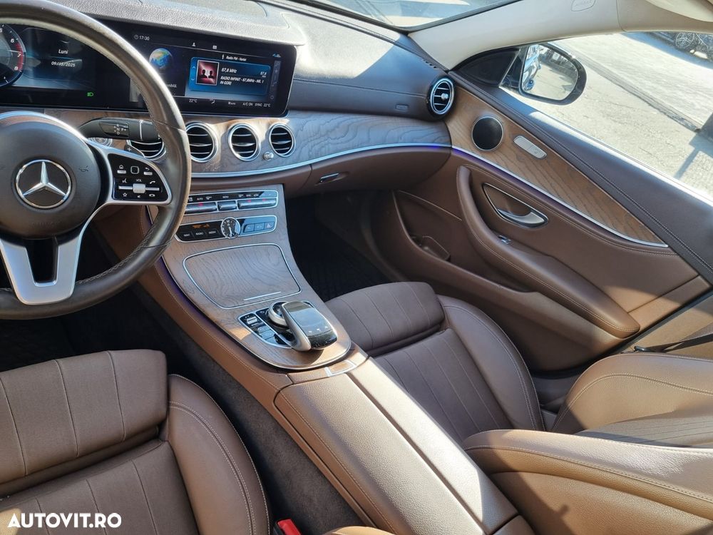 Mercedes-Benz E 200 4MATIC Aut. - 7