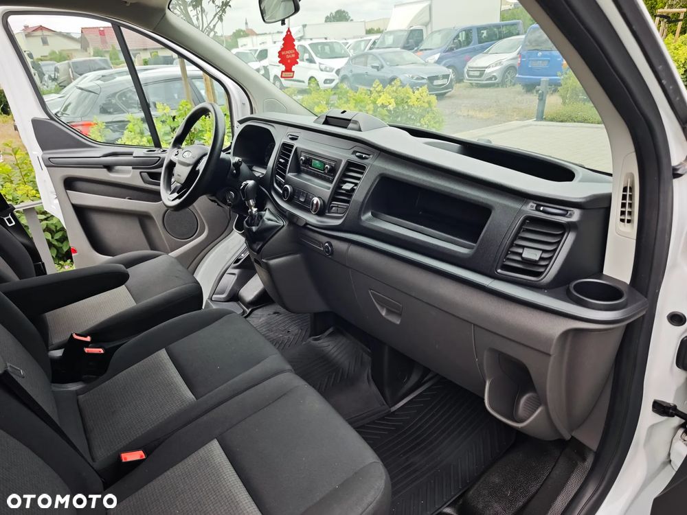Ford Custom  L1H1  Bezwypadkowy 158tys.km!! - 13