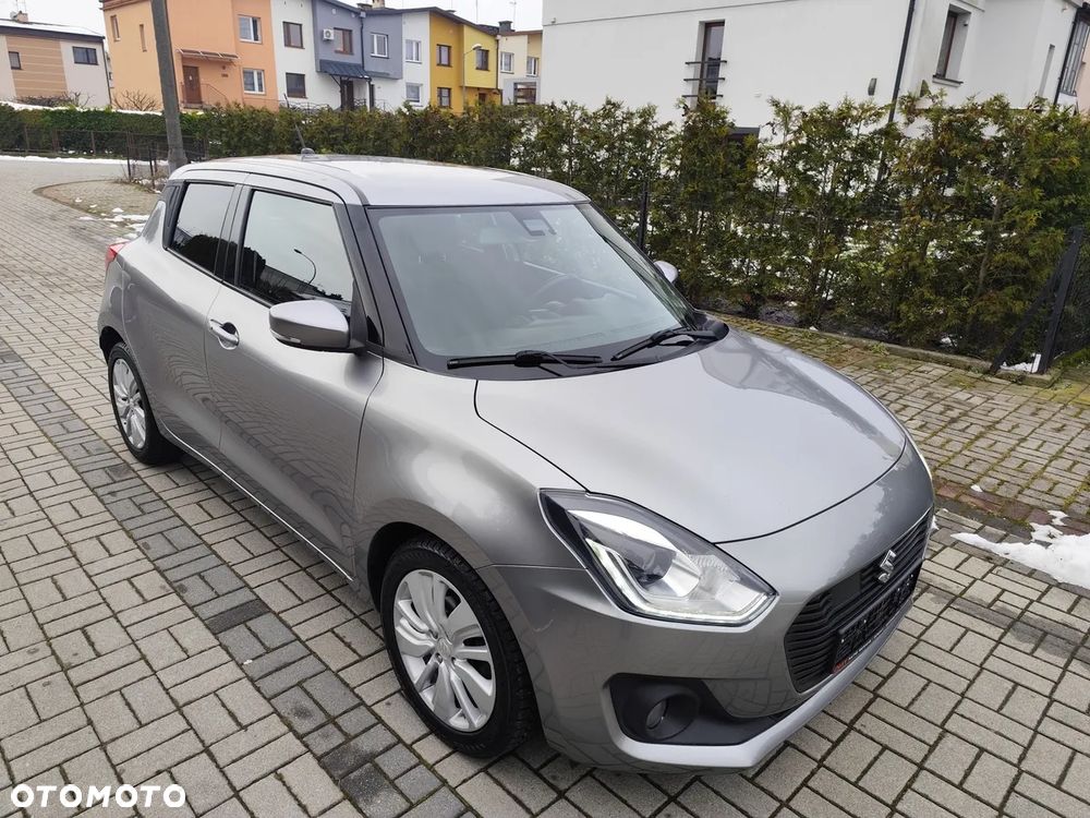 Suzuki Swift 1.0 Boosterjet (SHVS) Hybrid Comfort+ - 1