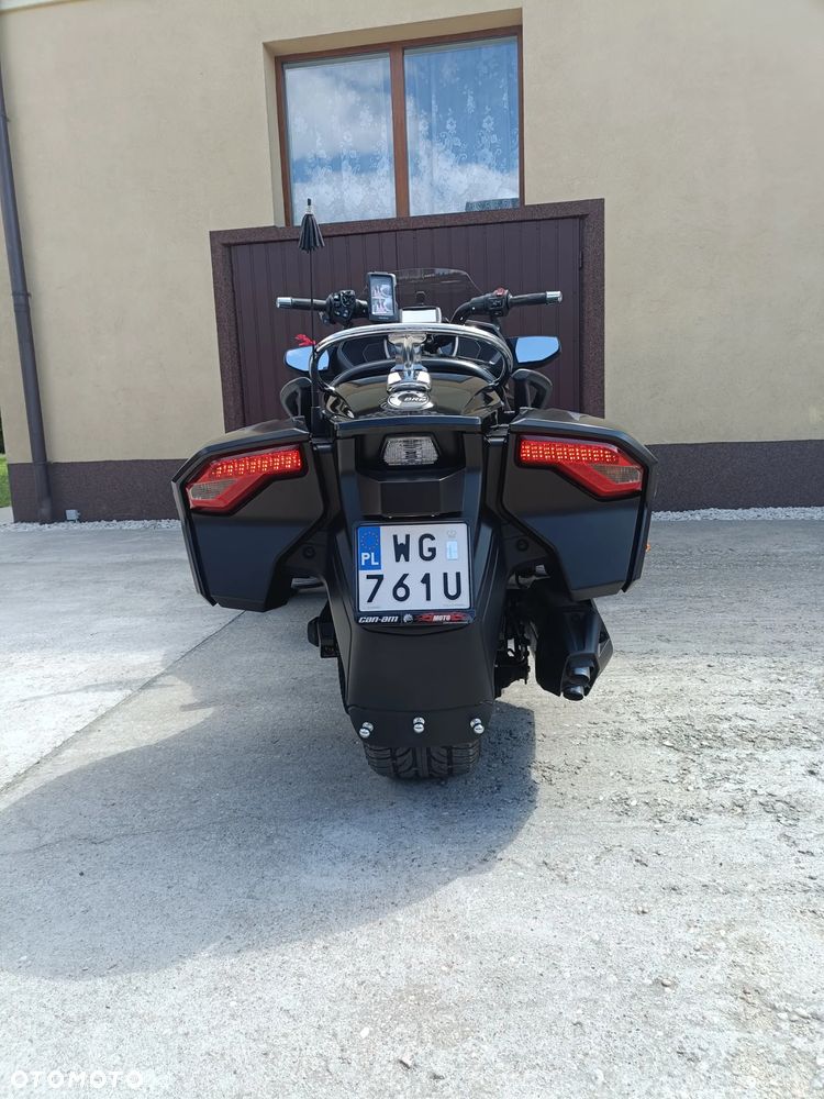 Can-Am Spyder - 7