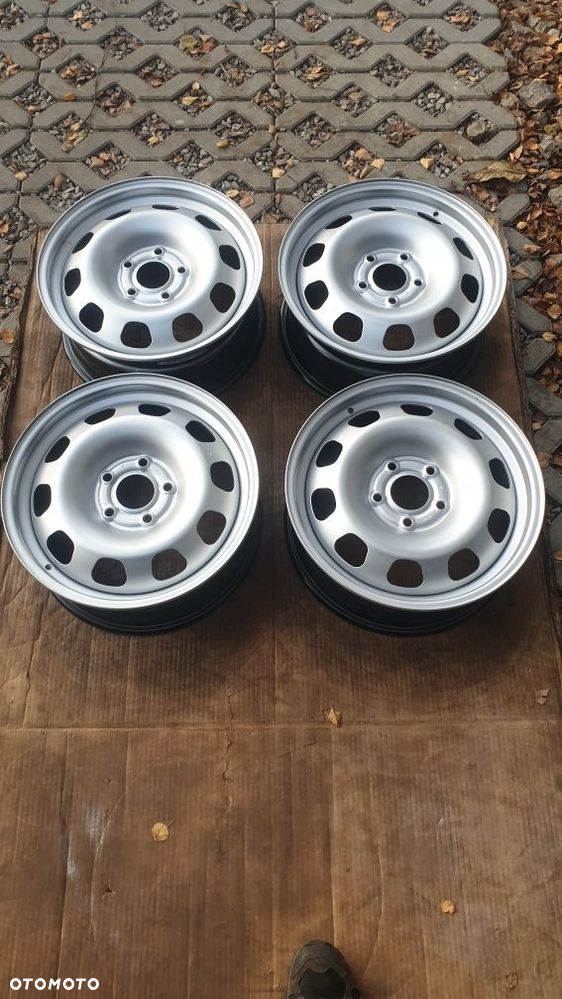 Felgi stalowe 16" 5x114,3 6,5x16 ET 50 dacia daster