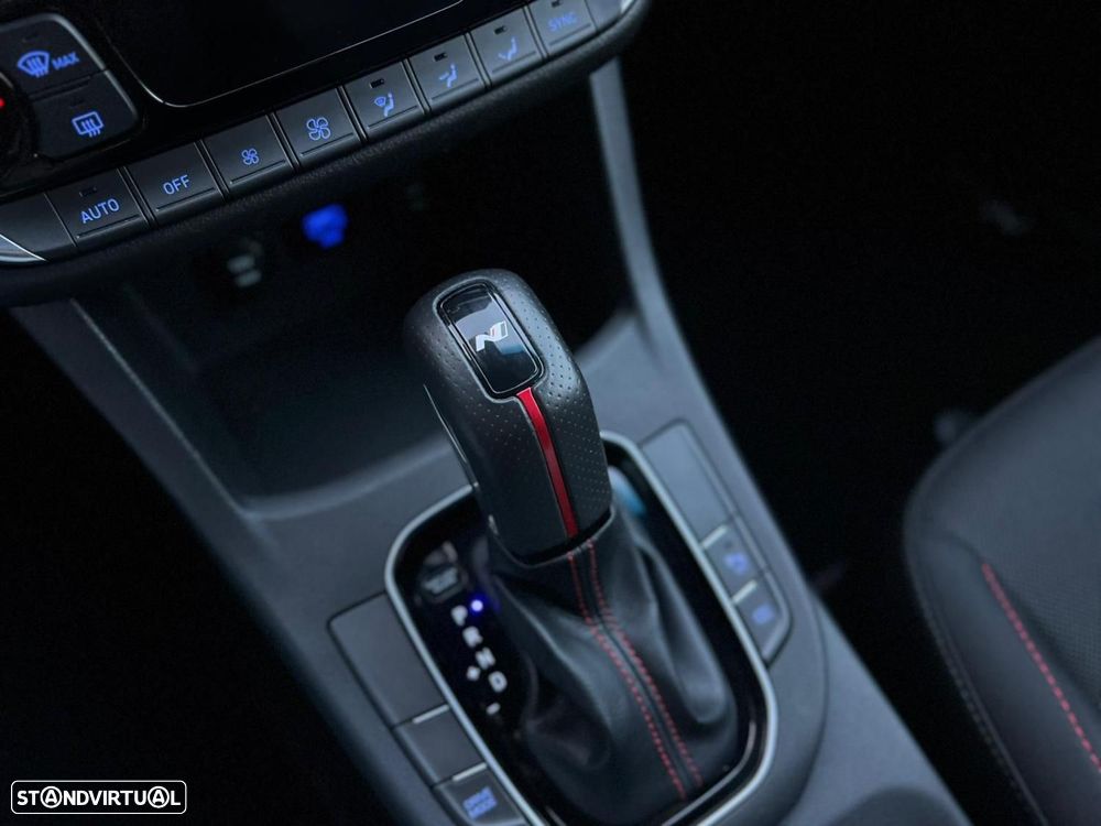 Hyundai i30 1.6 CRDi N-Line 7DCT - 11