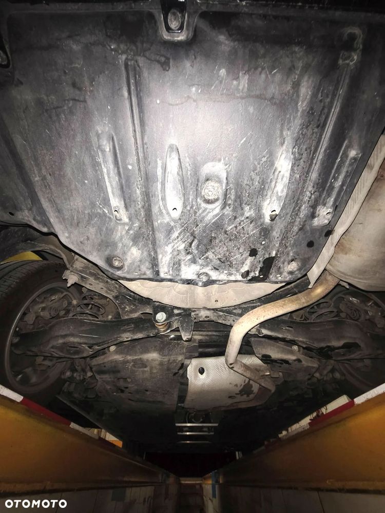 Toyota Corolla 1.8 Hybrid Comfort - 40