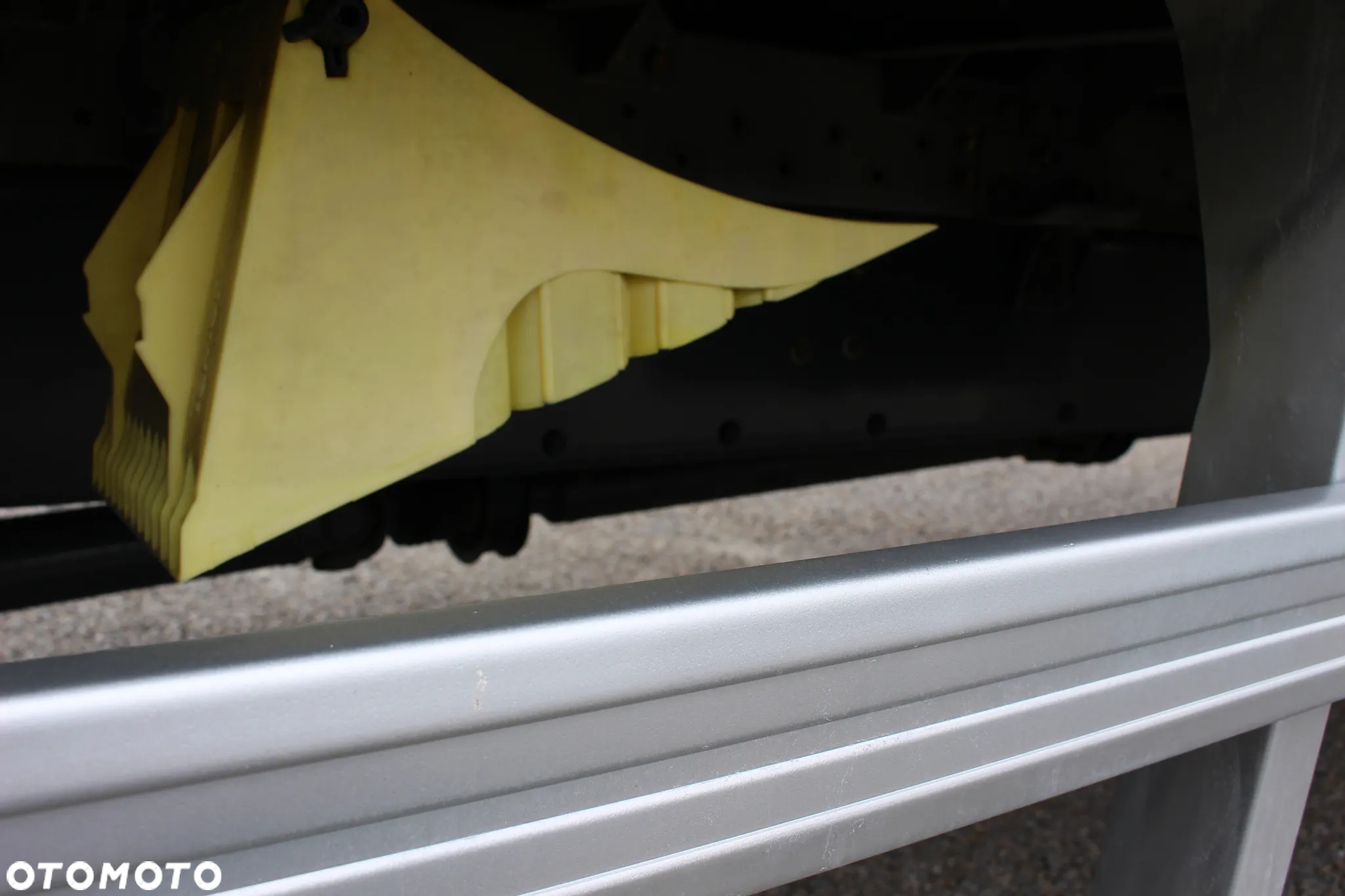 Renault D19 *280KM*/ KONTENER + WINDA /21 PALET / KLIMA / OPONY 80%/SERWIS FR/ SUPER STAN / - 21