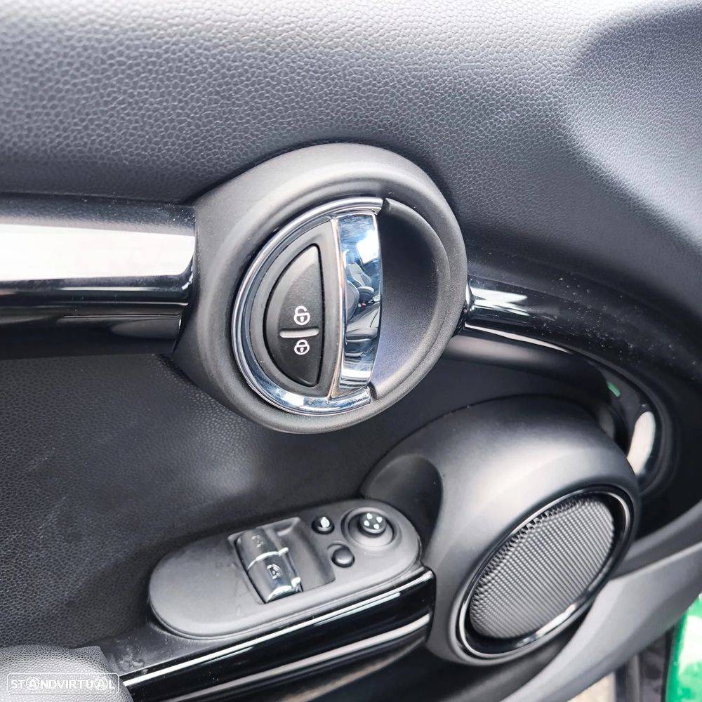 MINI 3 Portas Cooper SE - 8
