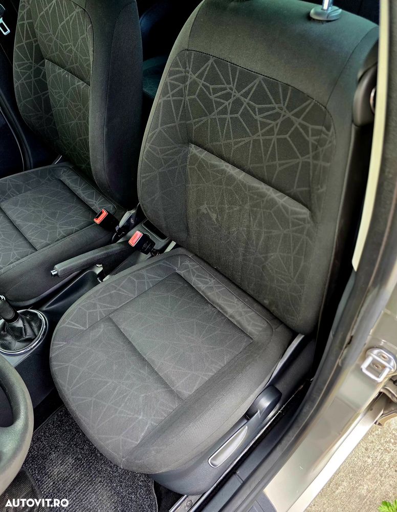 Skoda Fabia - 16