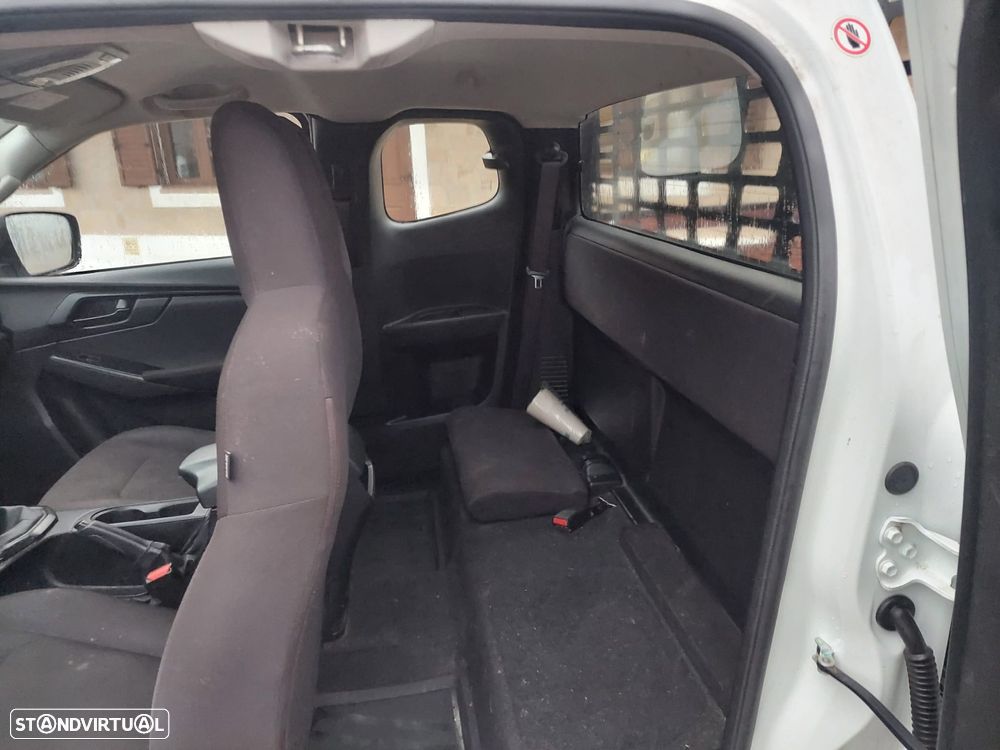 Isuzu D-Max 1.9 Ddi CD 4WD LSE - 6