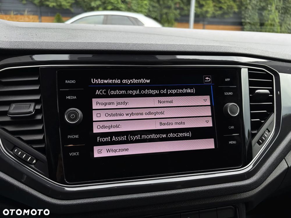 Volkswagen T-Roc 2.0 TDI SCR DSG Sport - 29