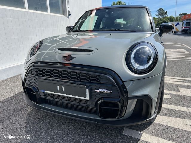 MINI 3 Portas Cooper S Premium P. JCW Auto - 19