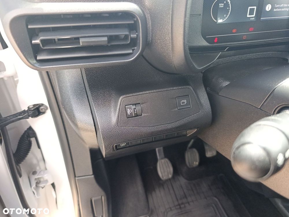 Toyota PROACE CITY - 18