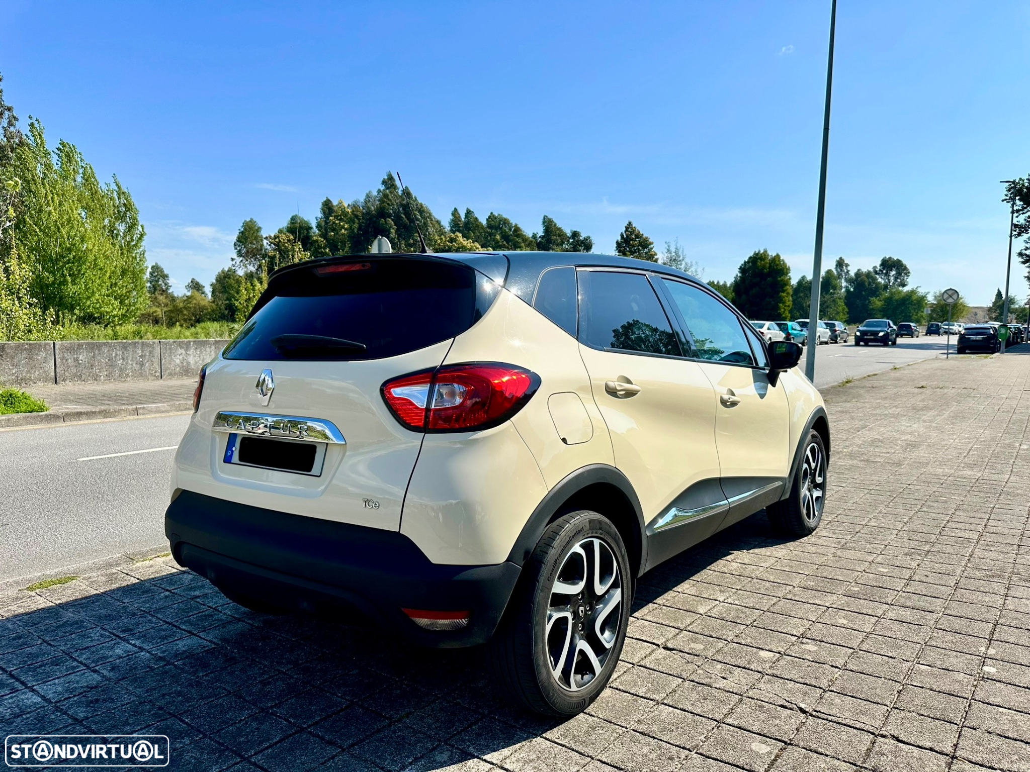 Renault Captur 0.9 TCE Exclusive - 6