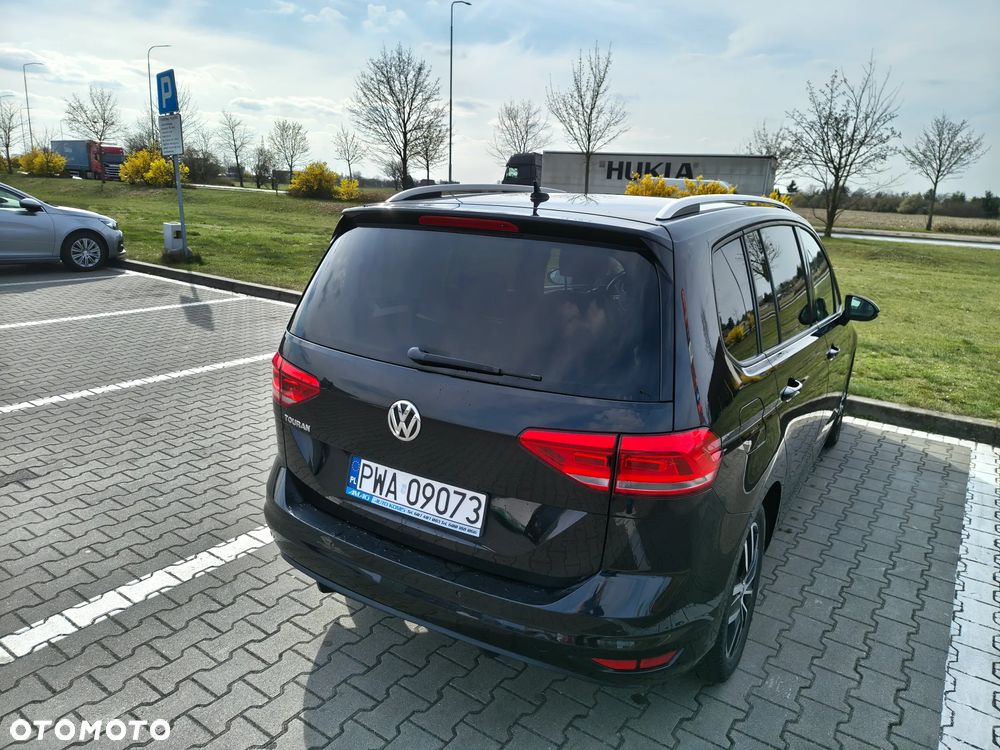 Volkswagen Touran 1.6 TDI SCR (BlueMotion Technology) DSG Comfortline - 2