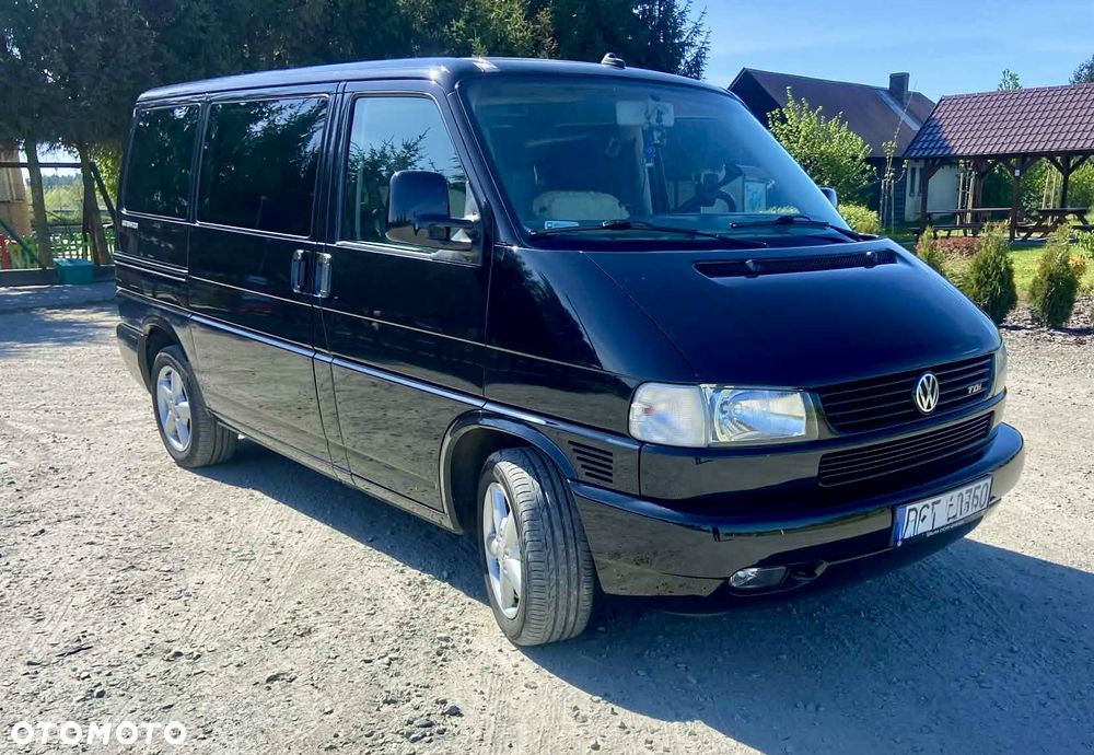 Volkswagen Multivan - 2