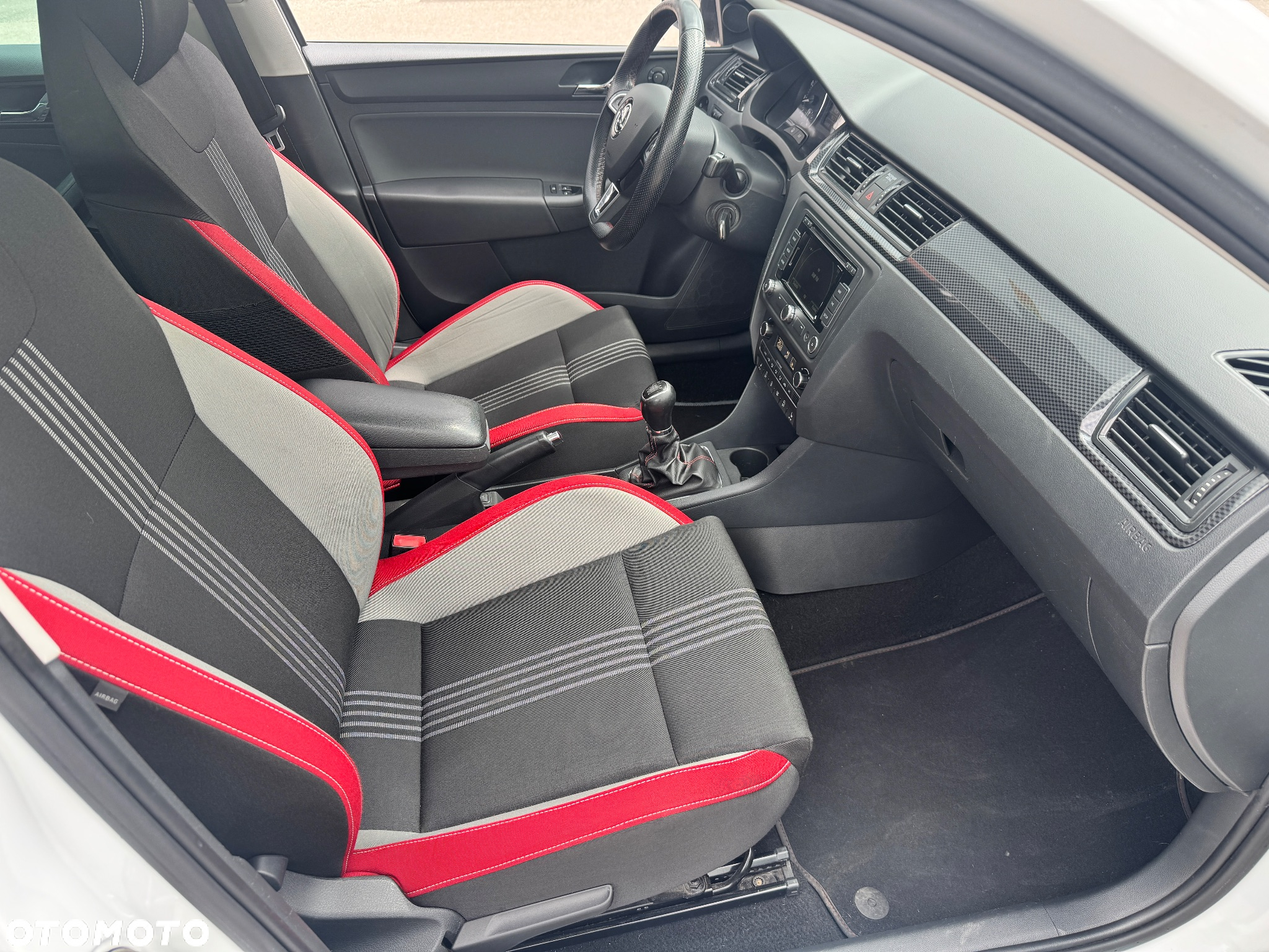 Skoda RAPID Spb 1.2 TSI Monte Carlo - 12