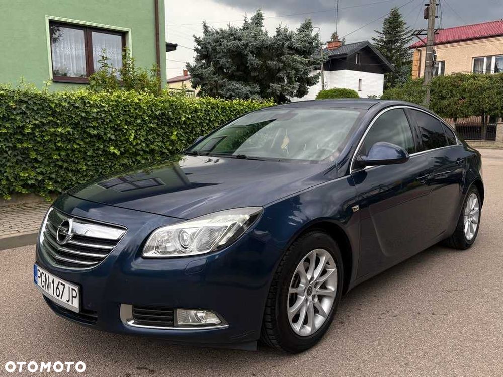 Opel Insignia - 1