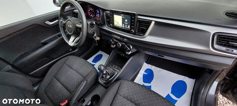 Kia Rio 1.2 Attract - 29