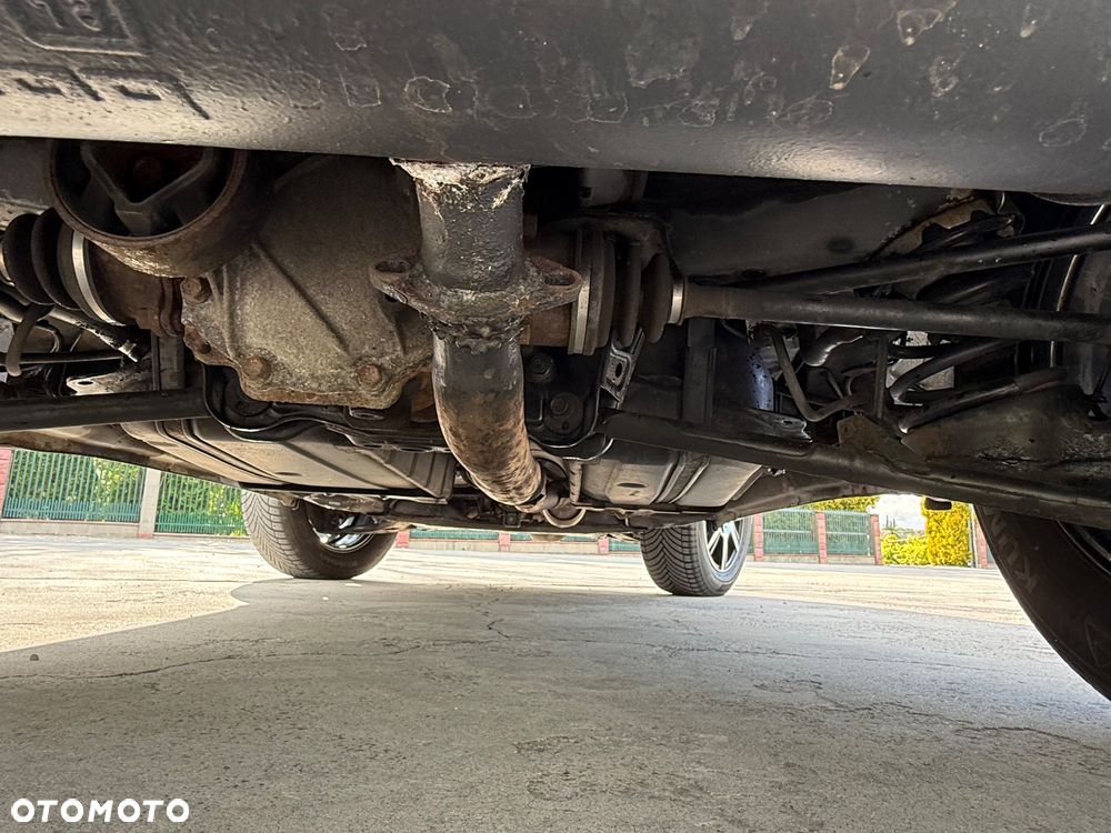 Toyota RAV4 2.0 VVT-i Sol - 32
