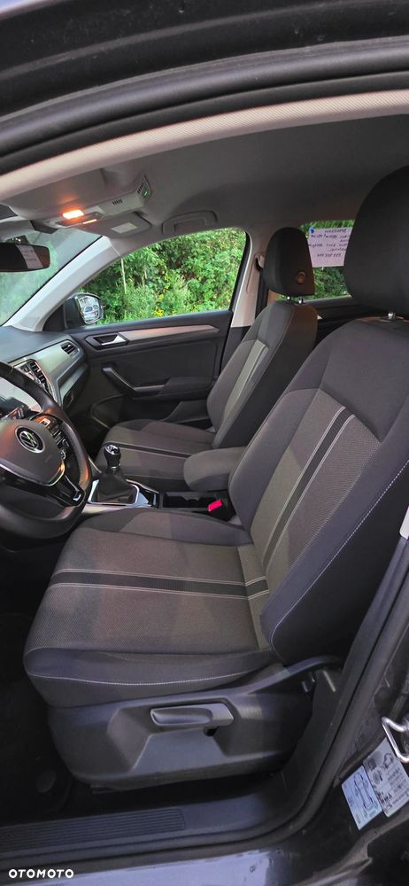 Volkswagen T-Roc 1.5 TSI GPF ACT Advance - 5
