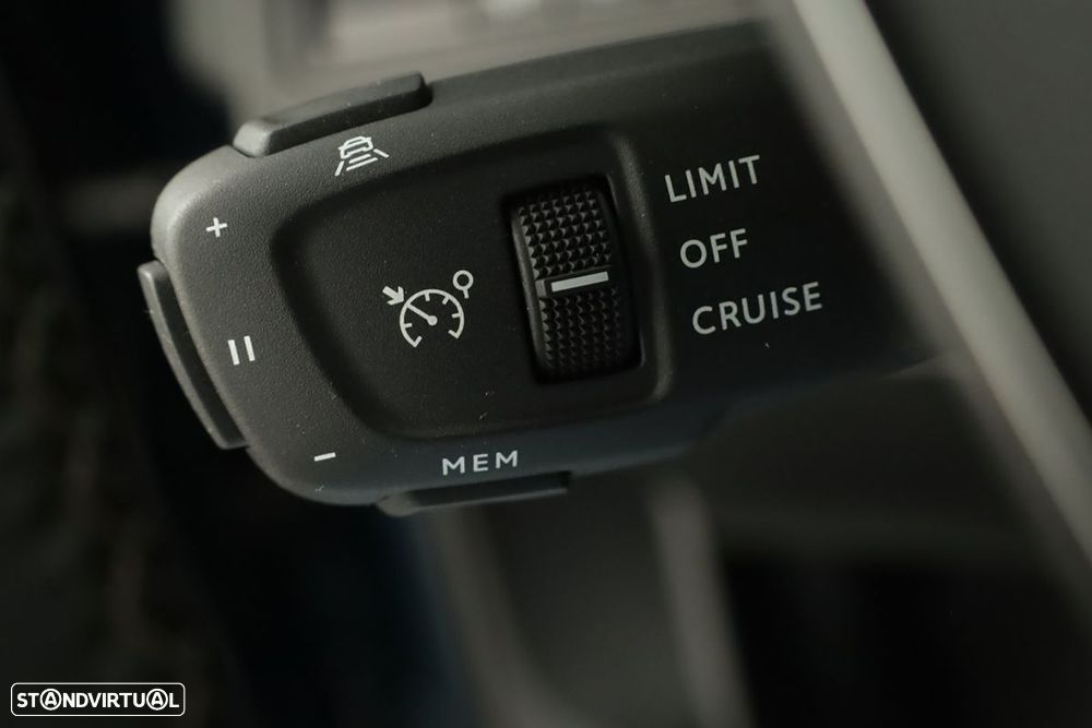 Peugeot 3008 1.2 Hybrid GT e-DCS6 - 18