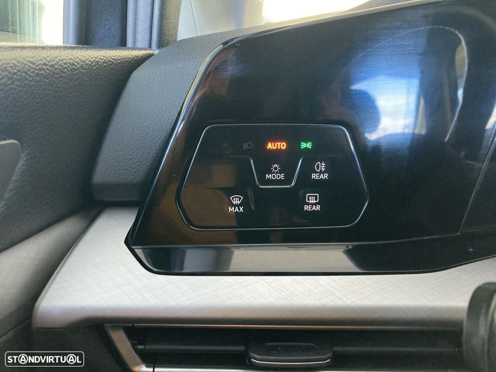 VW Golf 1.0 TSI Life - 5