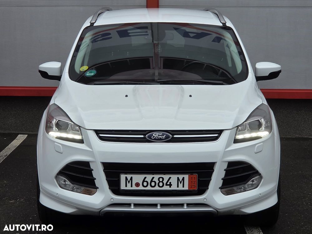 Ford Kuga 2.0 TDCi 2x4 ST-Line - 9