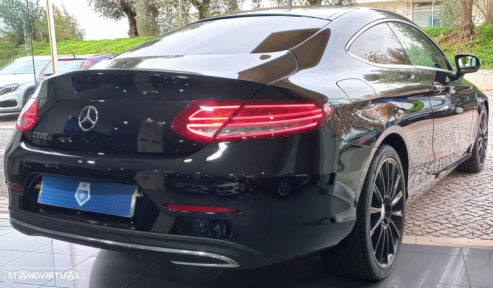 Mercedes-Benz C 220 d Coupe 9G-TRONIC AMG Line - 4