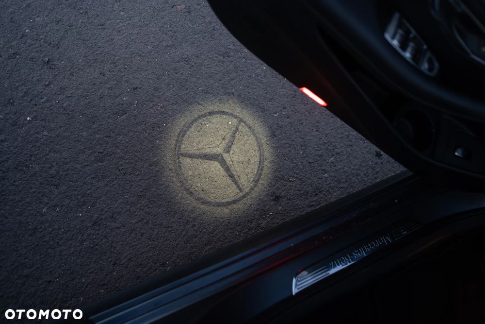 Mercedes-Benz Klasa E 400 d 4-Matic AMG - 36