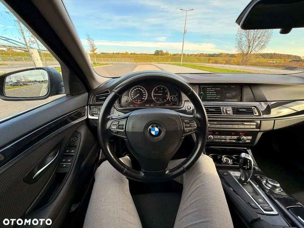 BMW Seria 5 - 24