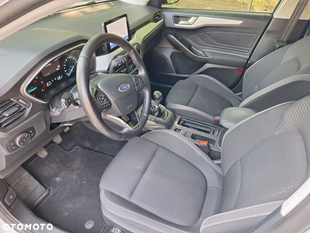 Ford Focus - 12