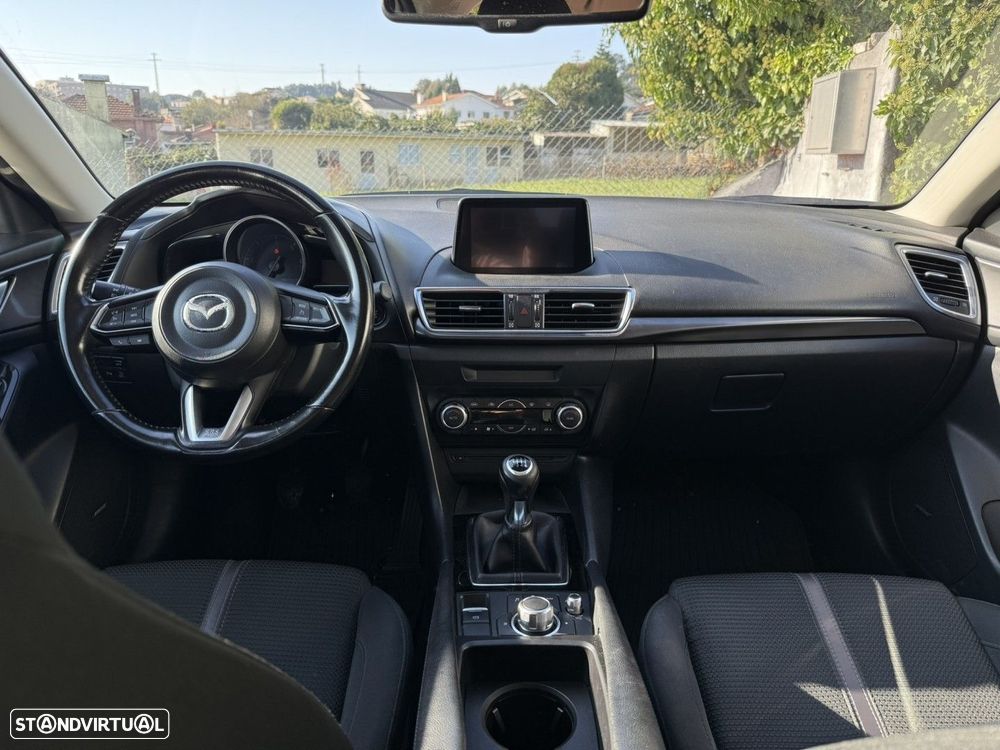 Mazda 3 1.5 Sky-D Excellence Navi - 8