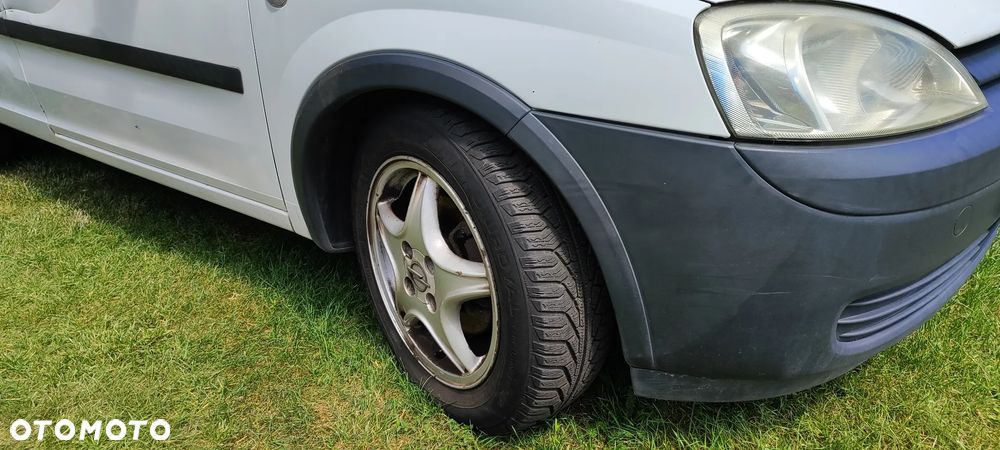 Opel Combo - 4