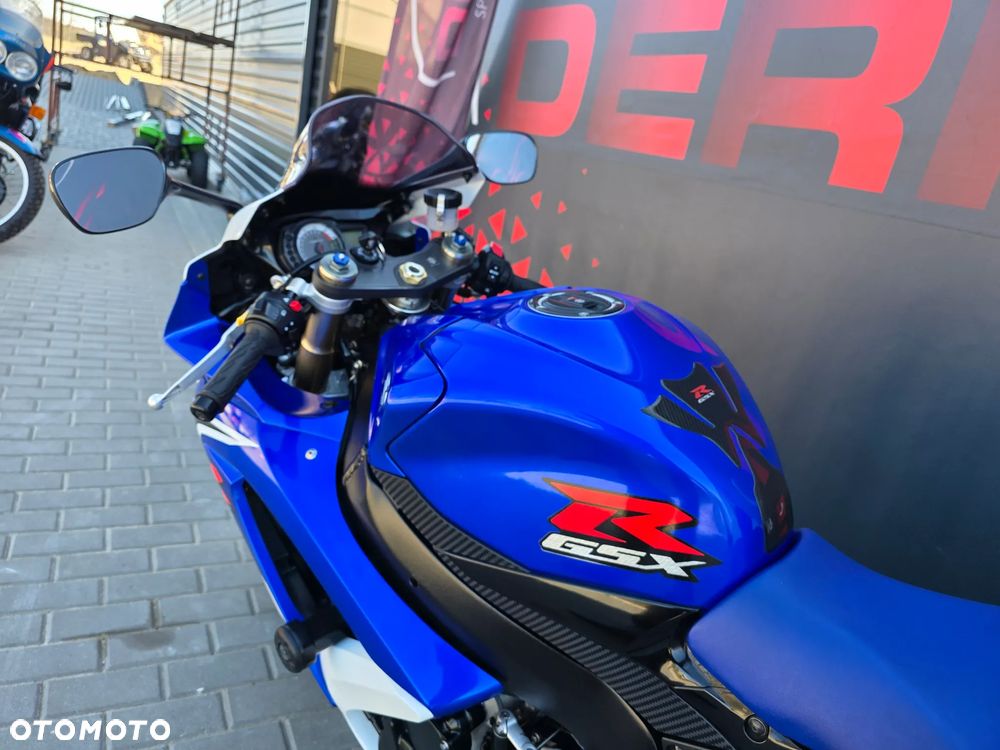 Suzuki GSX-R - 13