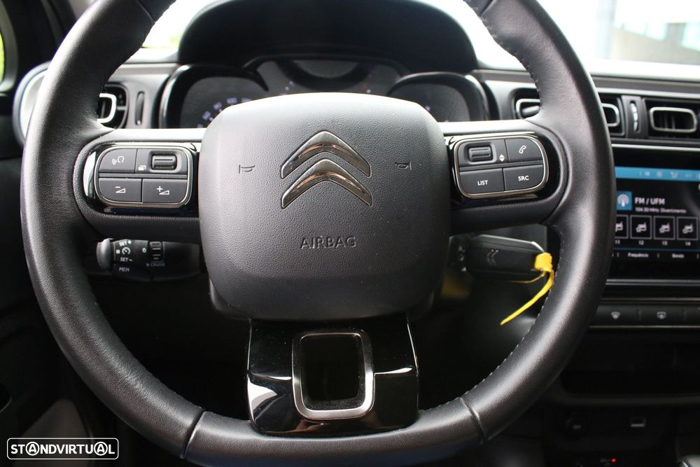 Citroën C3 1.2 PureTech Shine EAT6 - 26