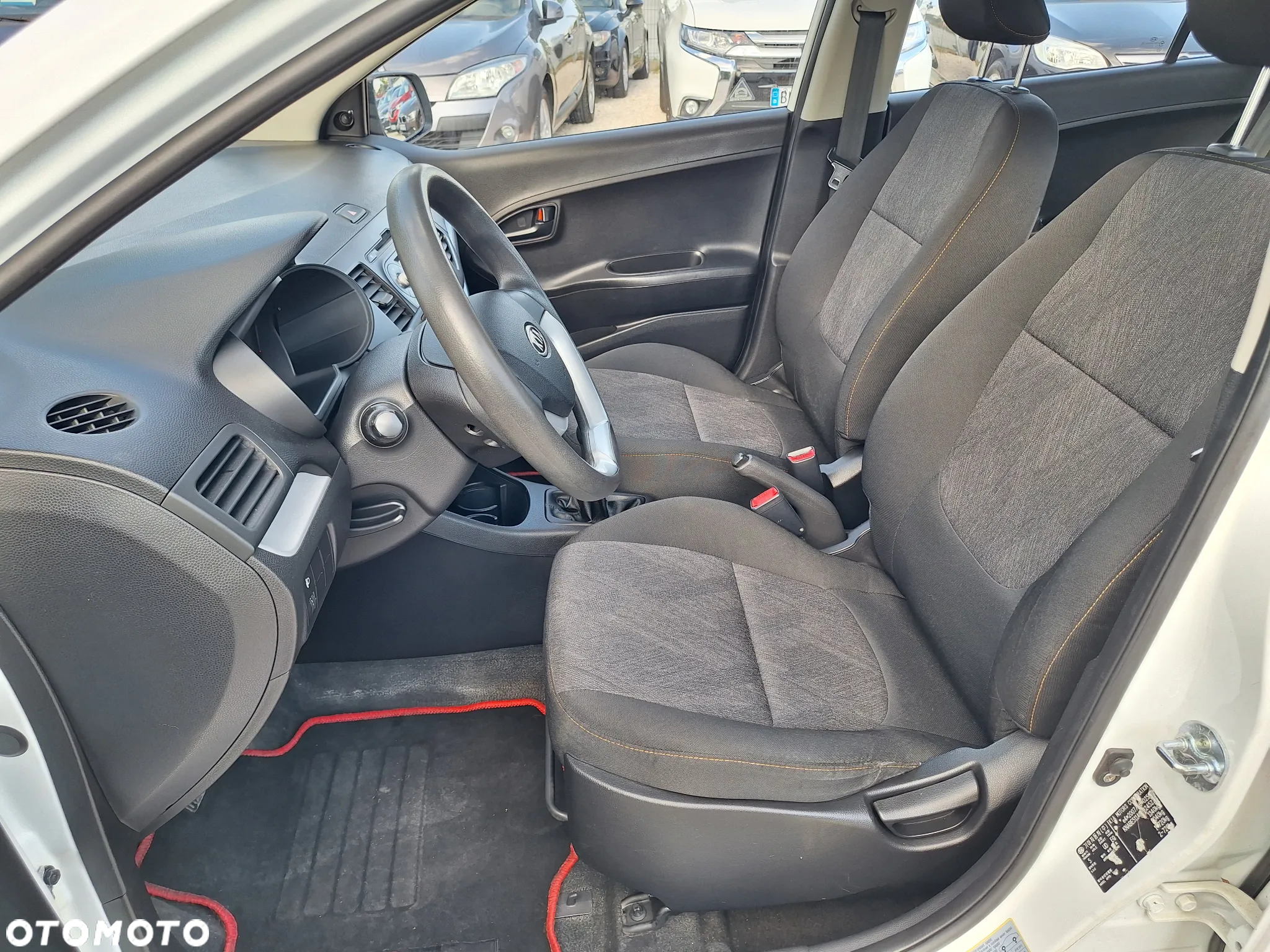 Kia Picanto 1.0 Attract - 14