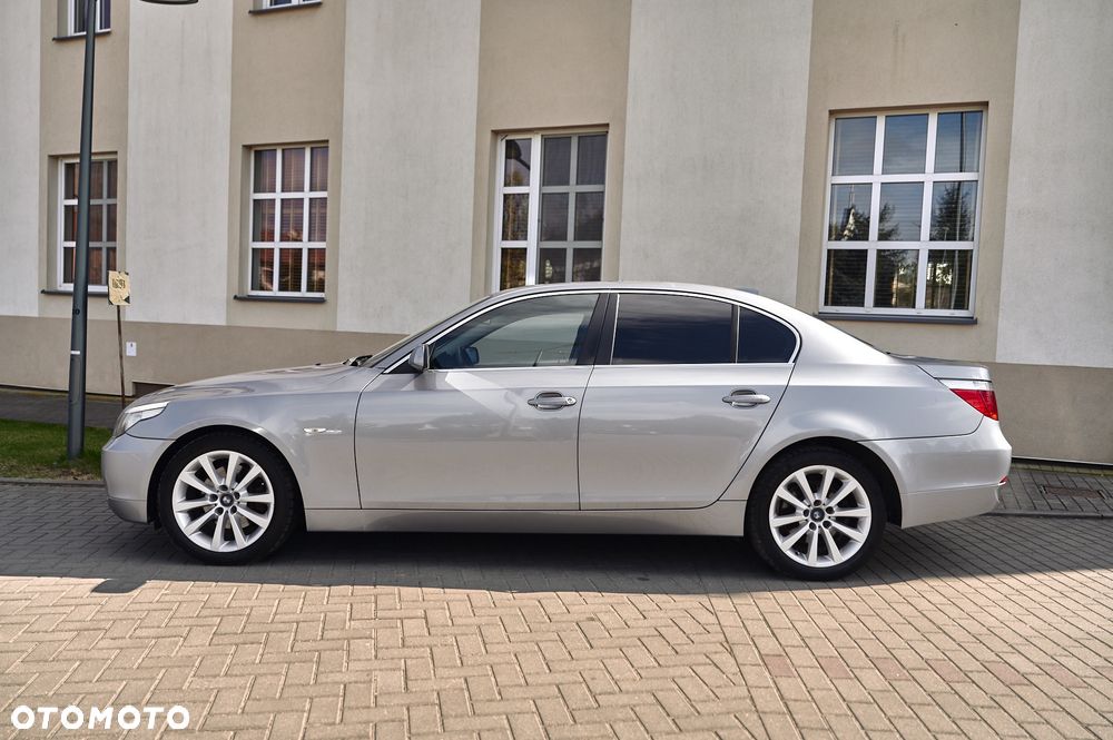 BMW Seria 5 525i - 8