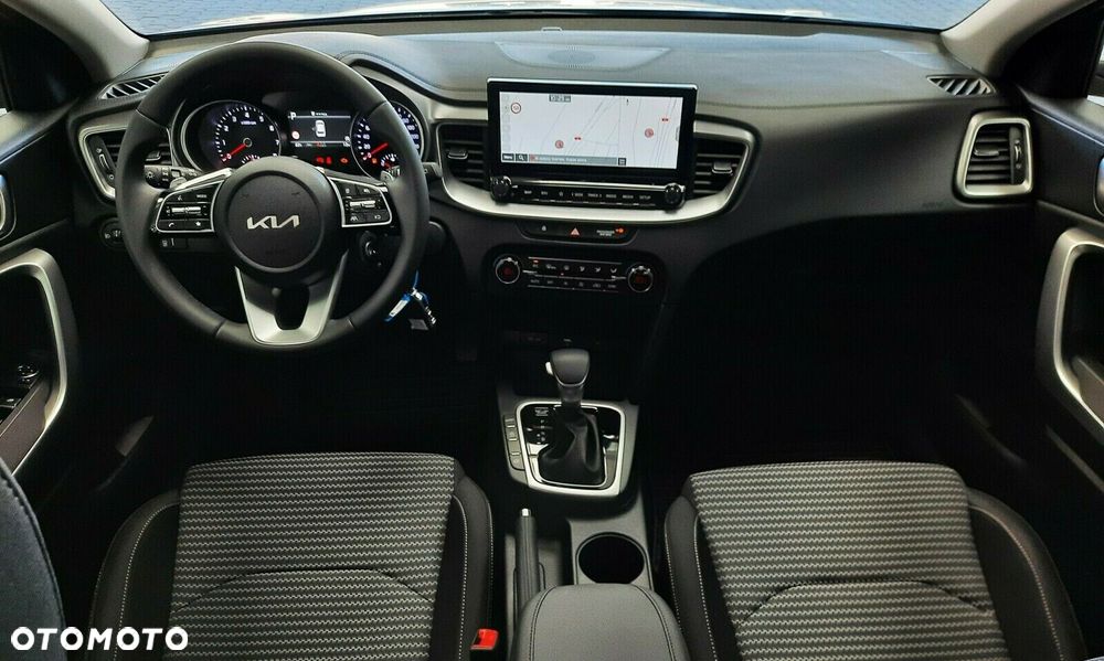 Kia Ceed 1.5 T-GDI M DCT - 17