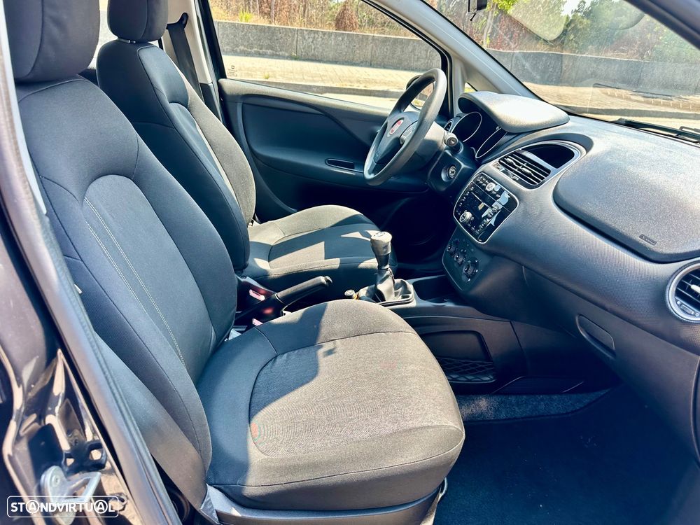 Fiat Punto Evo - 27