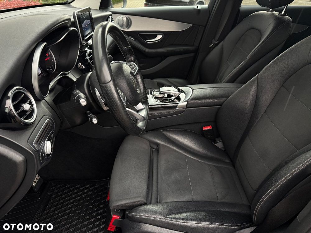 Mercedes-Benz GLC 220 d 4Matic 9G-TRONIC - 16