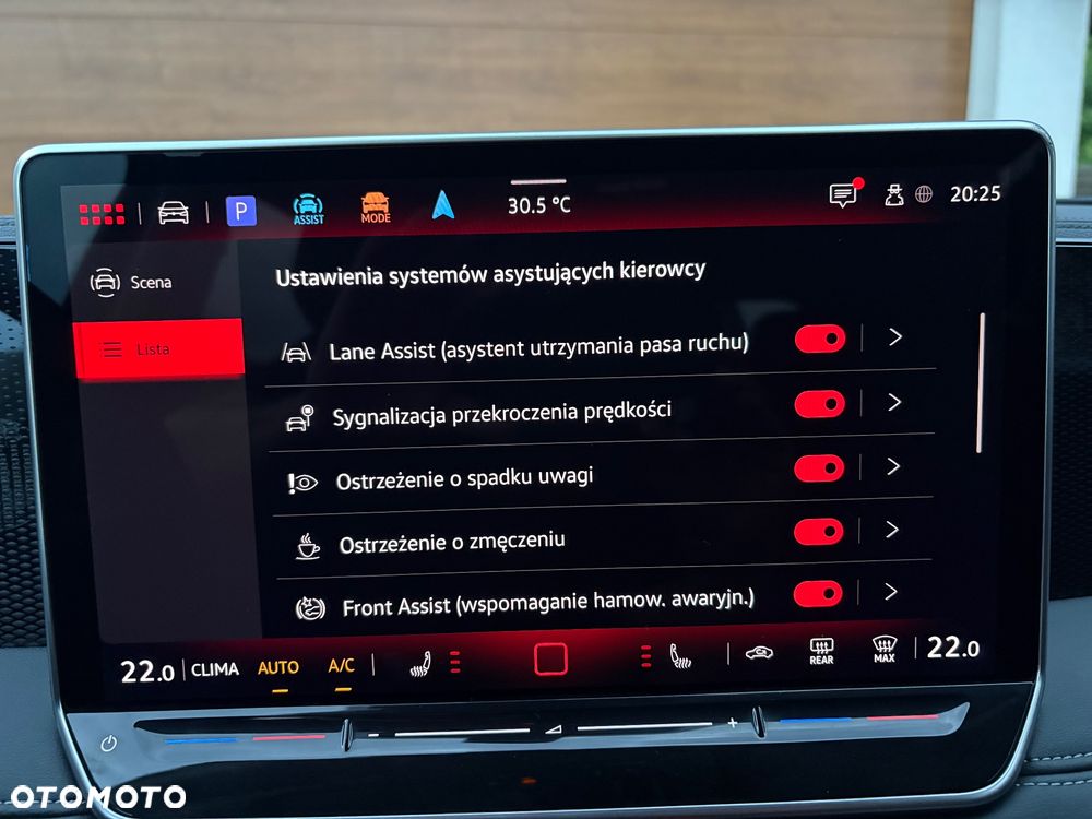 Volkswagen Tiguan 1.5 eTSI OPF DSG Life - 29