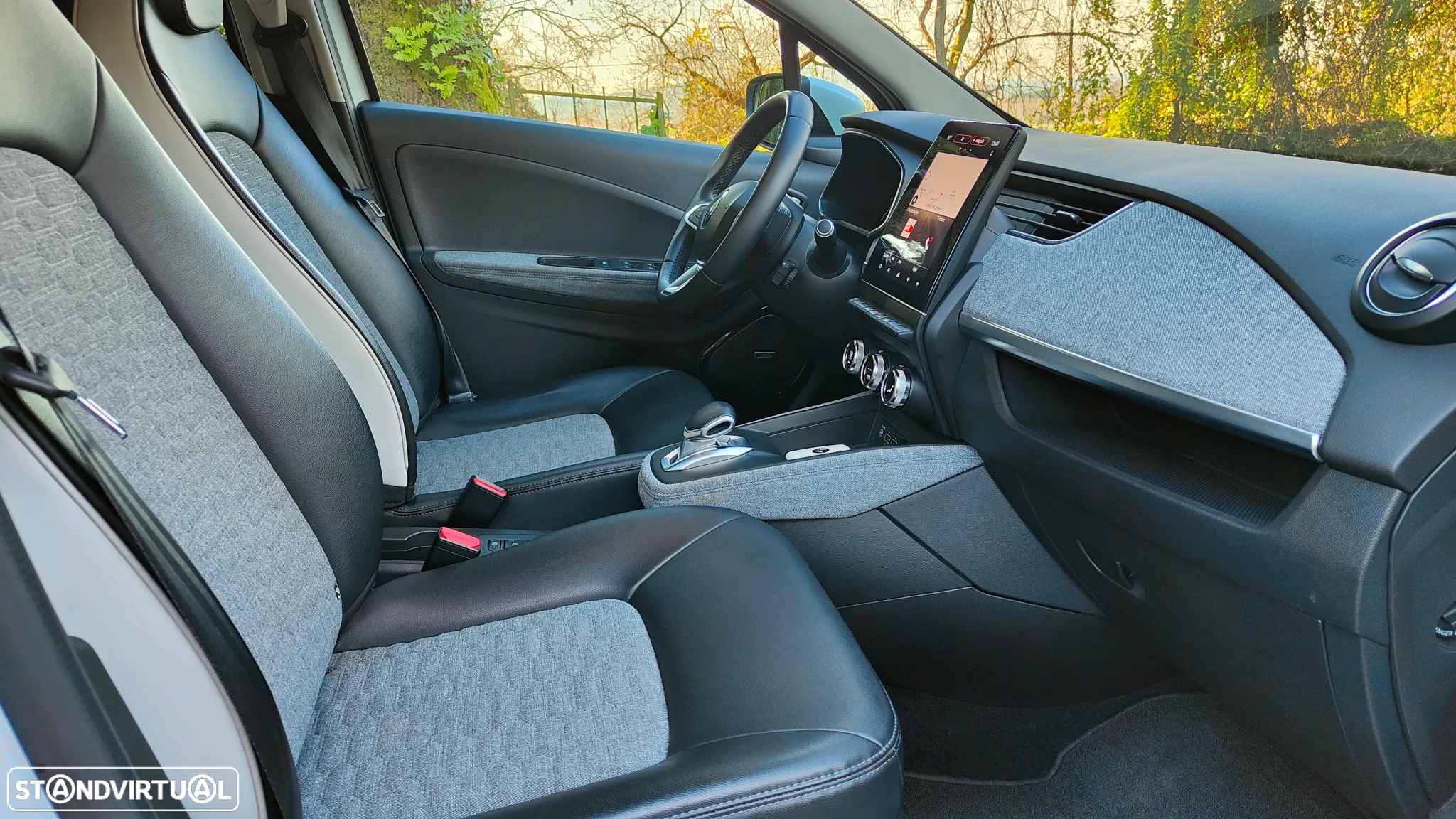Renault Zoe (s/ Bateria) Z.E. 50 INTENS - 6