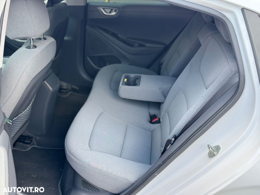 Hyundai IONIQ 1.6 GDI Advantage - 19