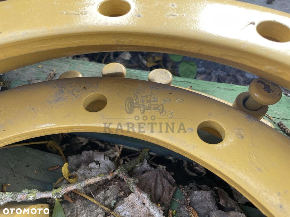 John Deere 7R350 8270R 8370R 7270R    - środkowa część koła R196203 - 2