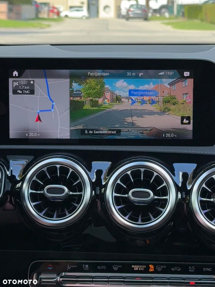Mercedes-Benz CLA 200 AMG Line 7G-DCT - 19