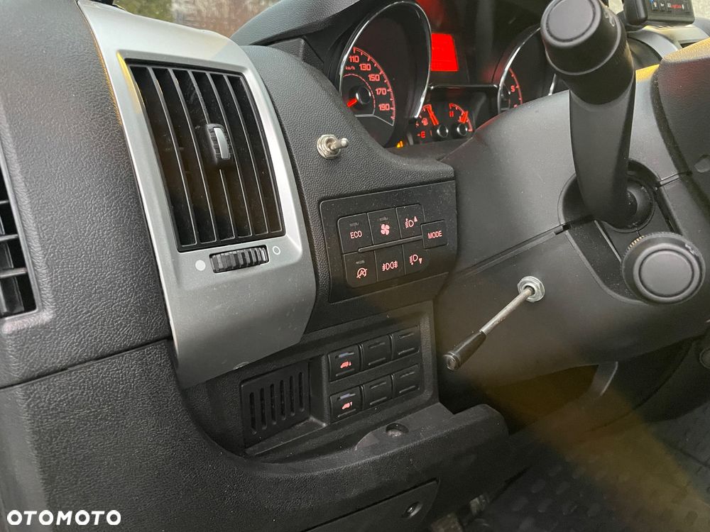 Fiat Ducato Ambulans Karetka Camper Maxxi FULLL XXXXL - 25