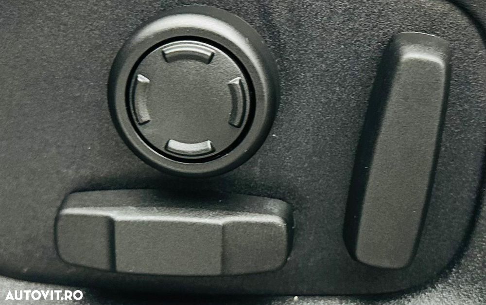 Land Rover Range Rover Evoque 2.0 D150 R-Dynamic HSE - 13